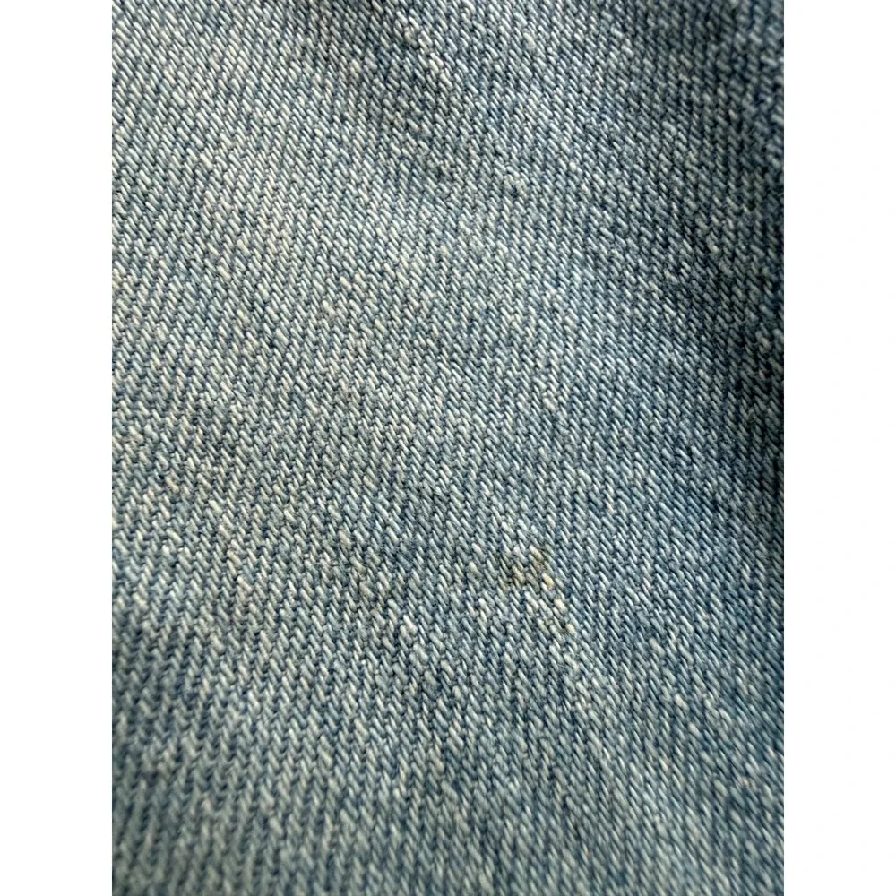 GAP waistband slant